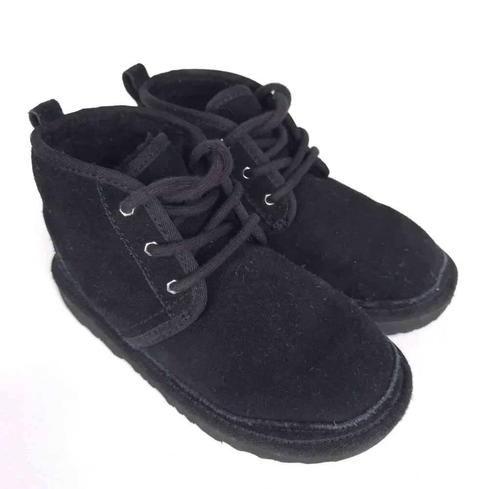 UGG Neumal Black Suede Chukka Boots Unisex Kids Size‎ 1 Youth Lace Up